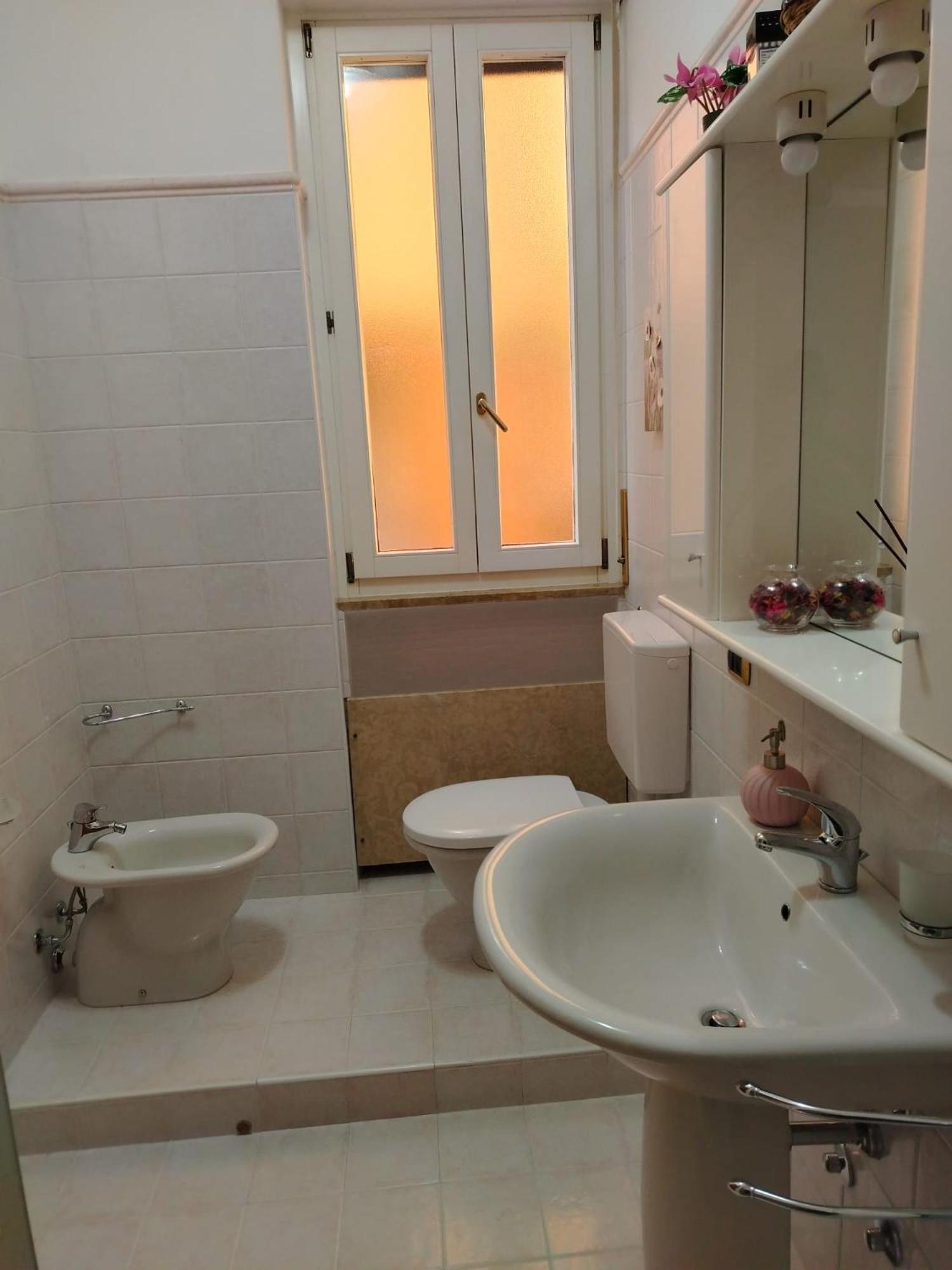 B&B Califano- 2 Leoni Verona Eksteriør bilde